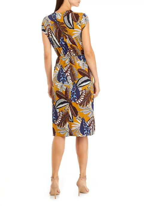 Robbie Bee Women's Cap Sleeve Surplice Side Ring Printed Dress 4 Robbie Bee Women's Cap Sleeve Surplice Side Ring Printed Dress - Image 2